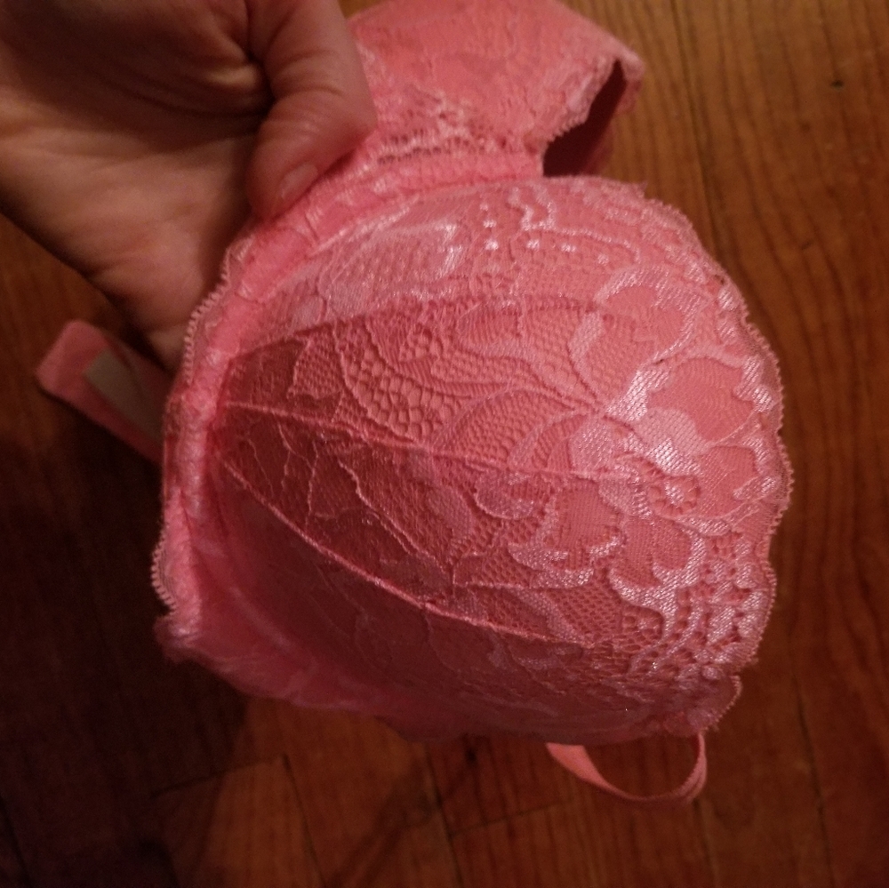 Beautiful Bra - Picture 4 of 4